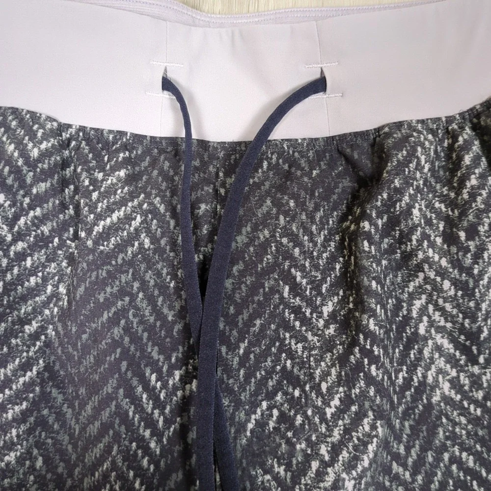 Lululemon T.H.E. Short Luxtreme 9